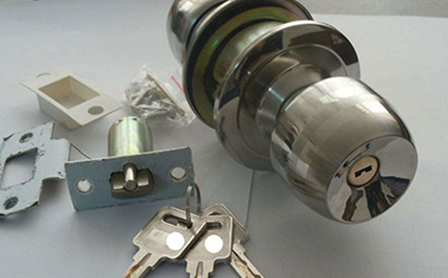 鹰潭24小时上门开锁公司