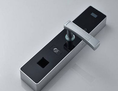 鹰潭24小时上门开锁公司